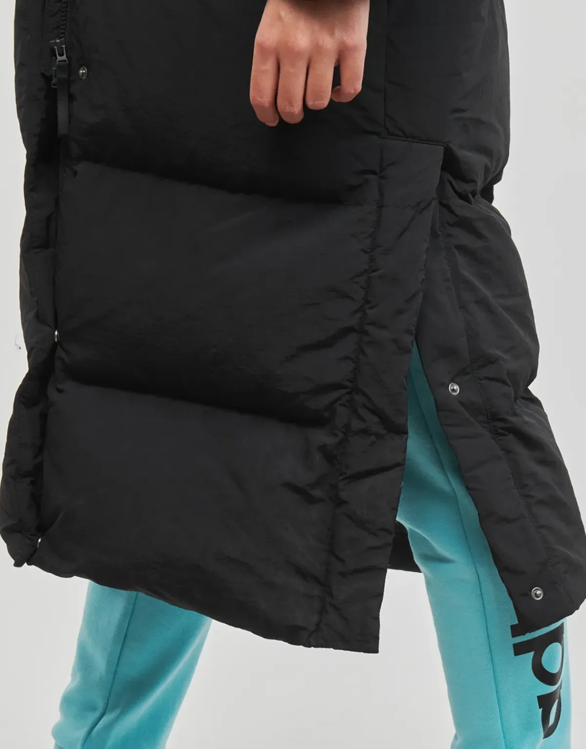 Adidas Sportswear - BIG BAFFLE C
