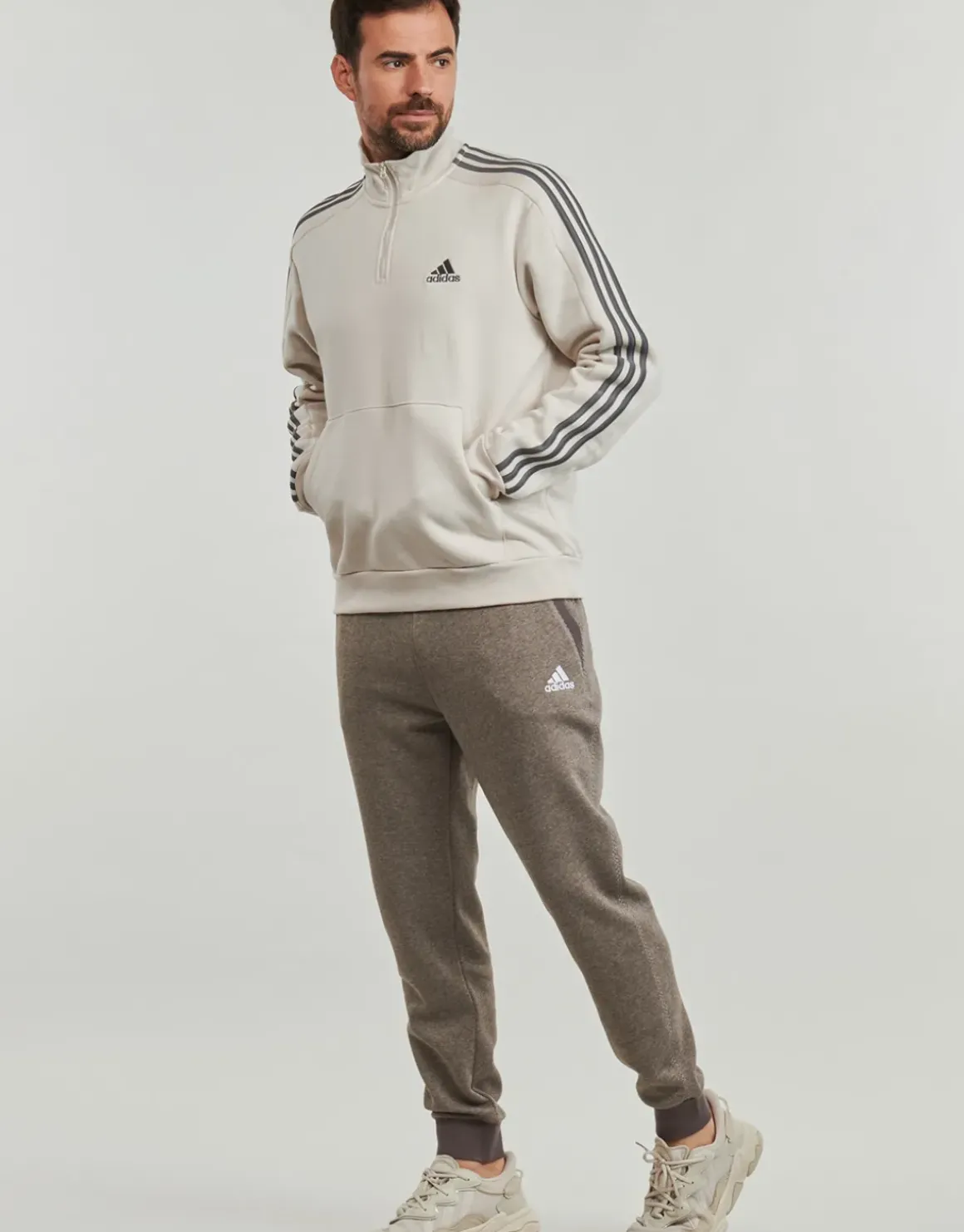 Adidas Sportswear - Essentials Fleece 3-Stripes 1/4-Zip Sweatshirt