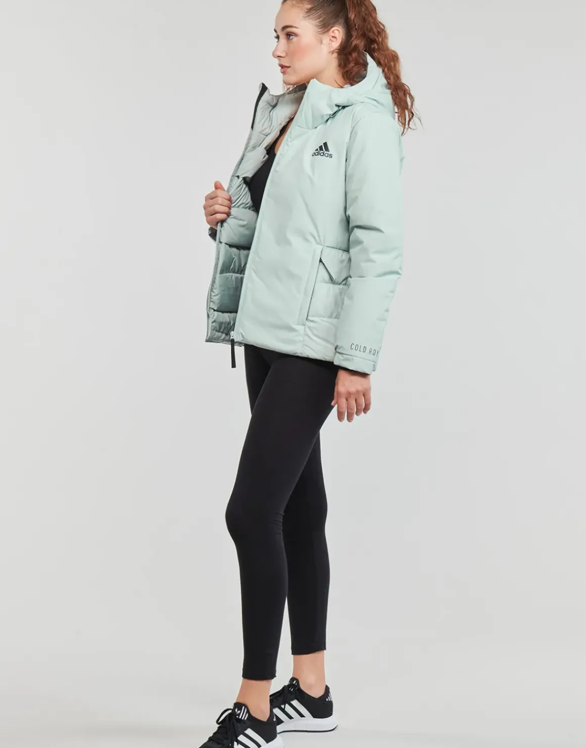 Adidas Sportswear - TRAVEER CR J