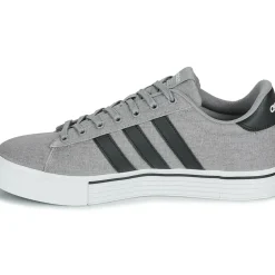 Adidas Sportswear - DAILY 4.0