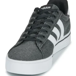 Adidas Sportswear - DAILY 4.0