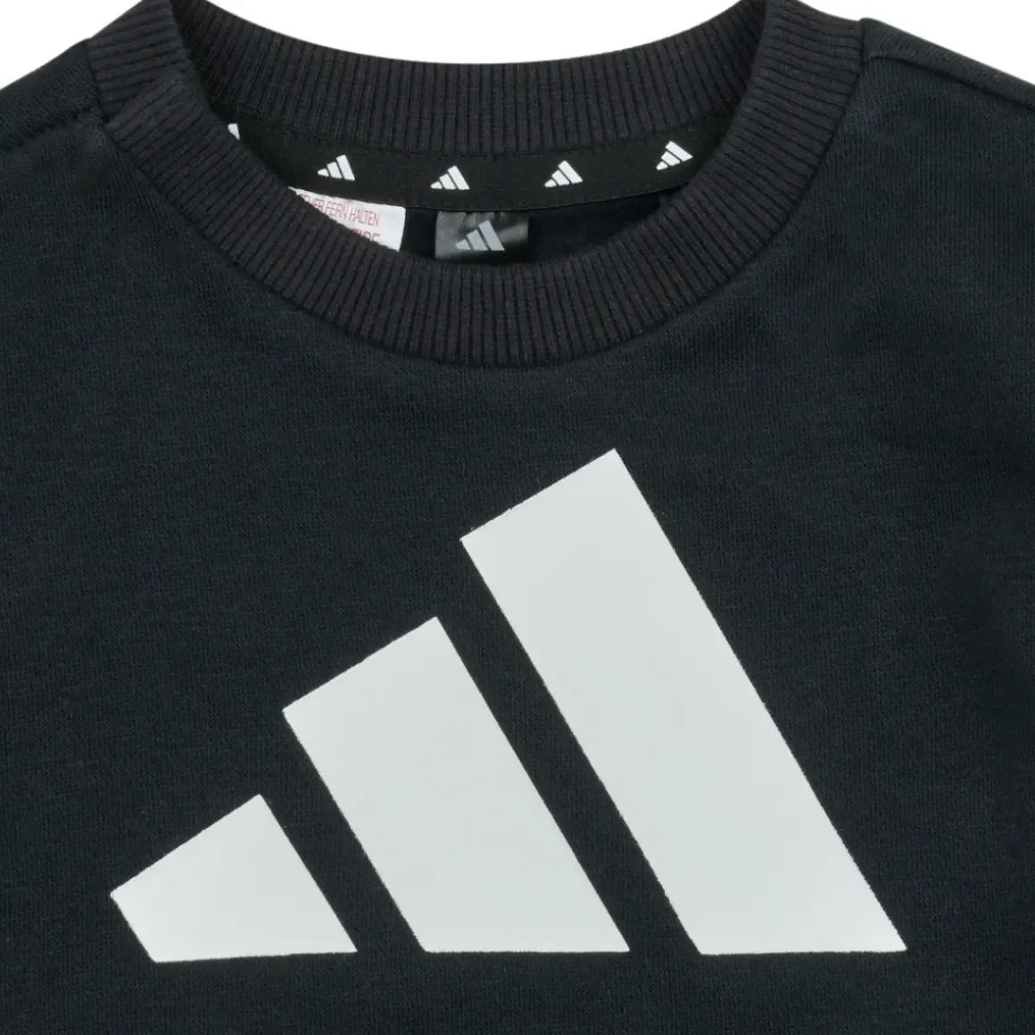 Adidas Sportswear - JC9642
