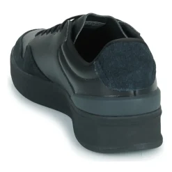 Adidas Sportswear - KANTANA