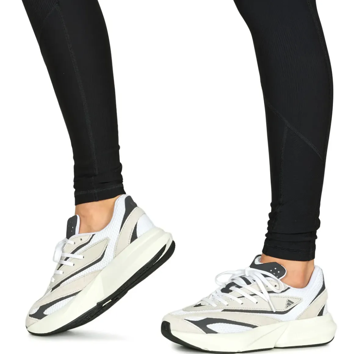 Adidas Sportswear - LIGHTSTRIDE