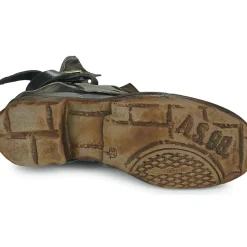 Airstep / A.S.98 - SAINT
