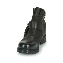 Airstep / A.S.98 - SAINTEC
