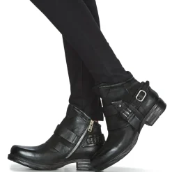 Airstep / A.S.98 - SAINTEC