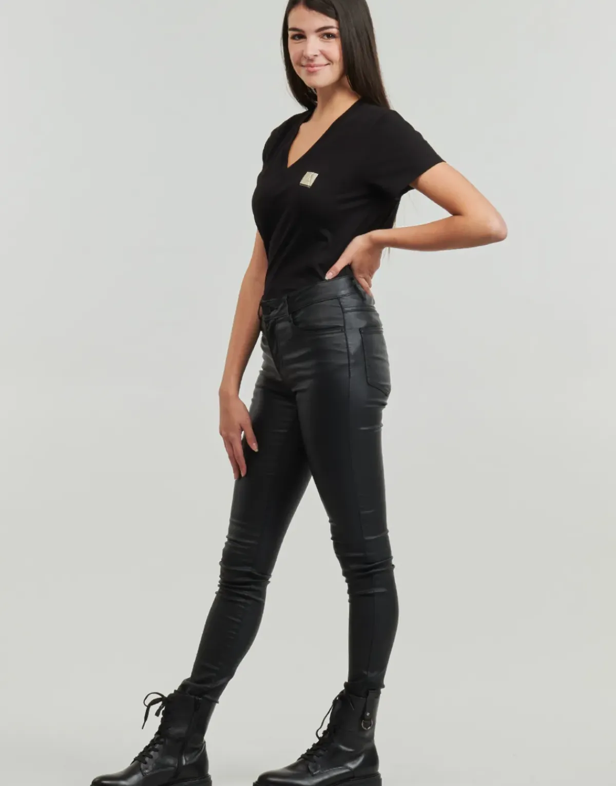 Armani Exchange - 6DYT23
