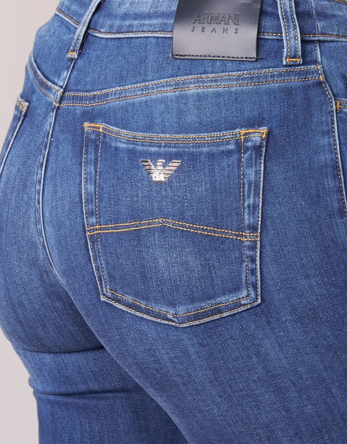 Armani jeans - HOUKITI