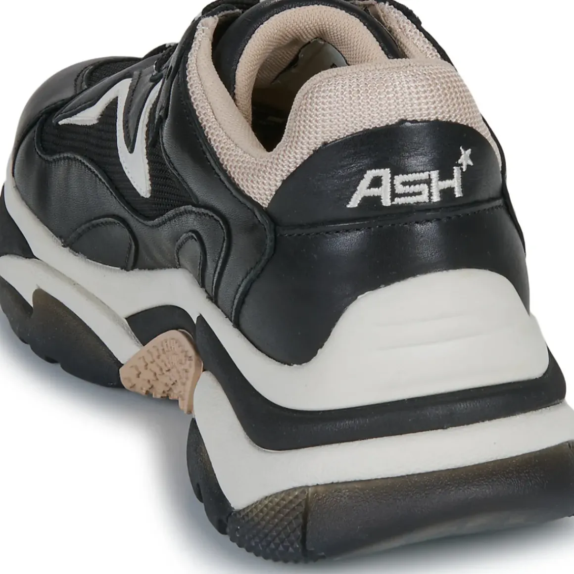 Ash - ADDICT