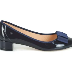 Betty London - HENIA