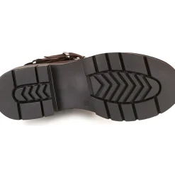 Bullboxer - YASMIN BUCKLE