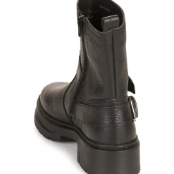 Bullboxer - YASMIN BUCKLE