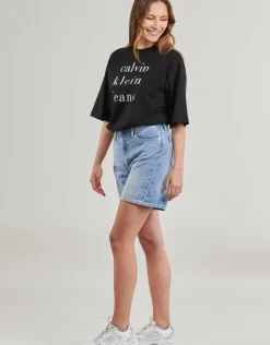 Calvin Klein Jeans - MOM SHORT