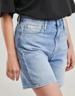 Calvin Klein Jeans - MOM SHORT