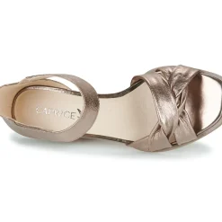 Caprice - 28202