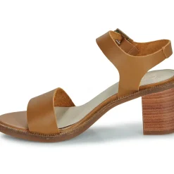 Casual Attitude - CAILLE