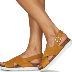 Clarks - ELAYNE CROSS