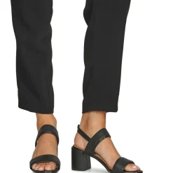 Clarks - EZORIA SLING