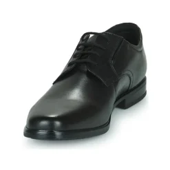 Clarks - HOWARD WALK