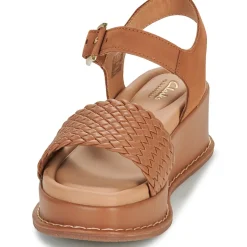 Clarks - KIMMEI BAY