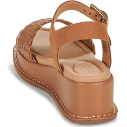Clarks - KIMMEI BAY