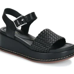 Clarks - KIMMEI BAY