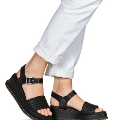 Clarks - KIMMEI BAY
