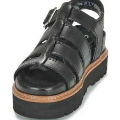 Clarks - ORIANNA TWIST