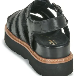 Clarks - ORIANNA TWIST
