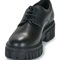 Clarks - PAGE WALK