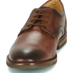 Clarks - UN HUGH LACE