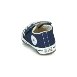 Converse - CHUCK TAYLOR FIRST STAR CANVAS MID
