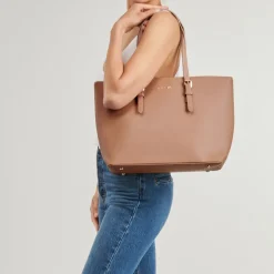 David Jones - CM6738A