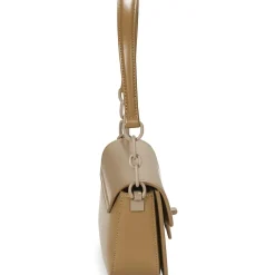 David Jones - CM7403A