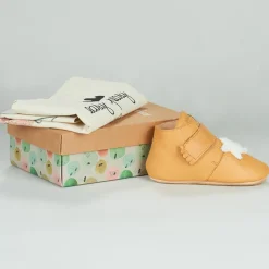 Easy Peasy - KINY ETOILE