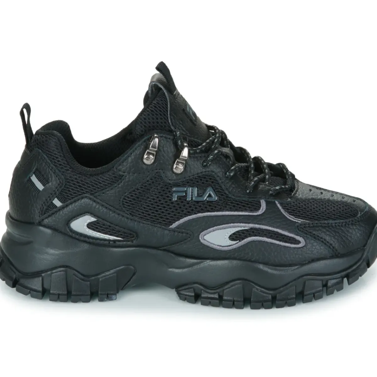 Fila - RAY TRACER TR2