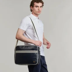Fred Perry - CLASSIC SHOULDER BAG