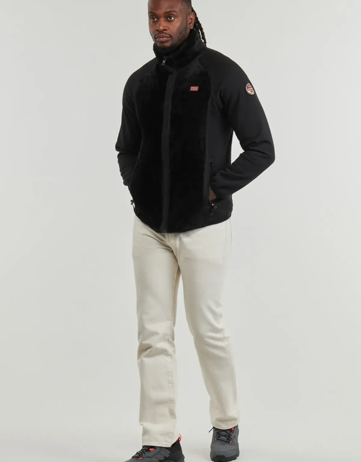 Geographical Norway - TITANOZ