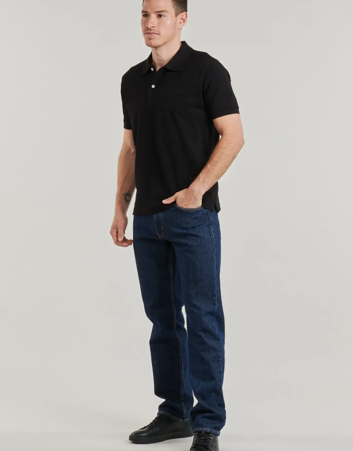Guess - G16 STRAIGHT