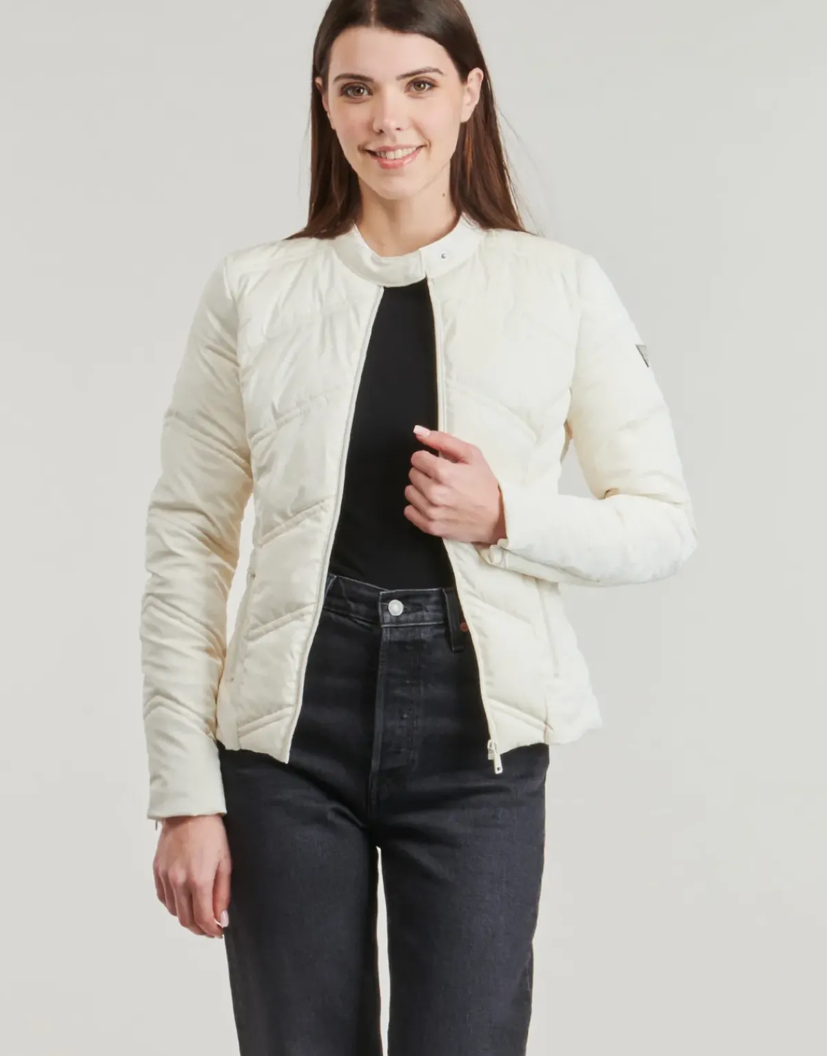 Guess - NEW VONA