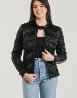 Guess - NEW VONA