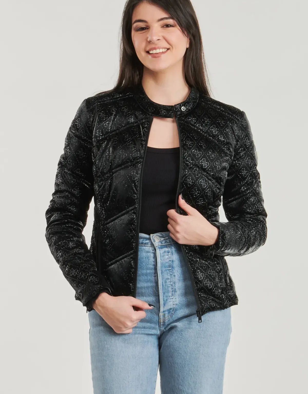 Guess - NEW VONA