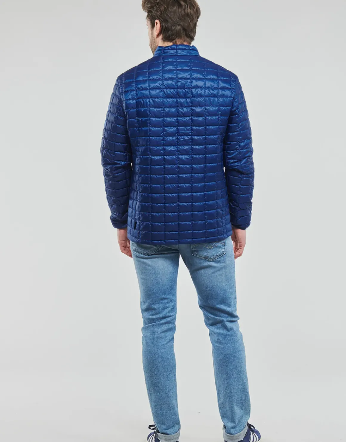 Guess - SUPER LIGHT JKT PACKABLE