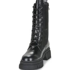 Guess - ANITA