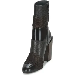 Jeffrey Campbell - EXEBEND