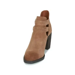 Jeffrey Campbell - ROY CROFT