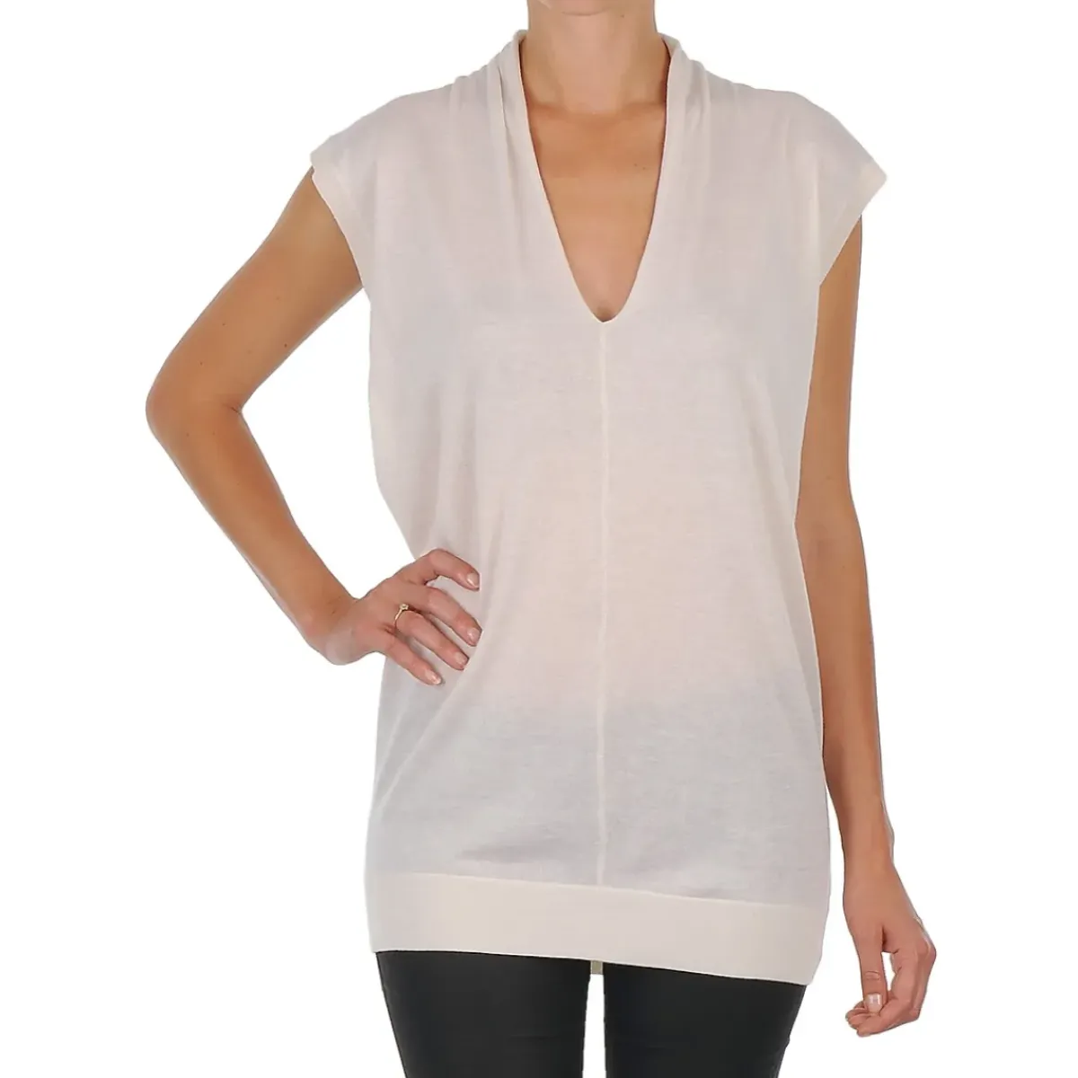 Joseph - V NK TUNIC