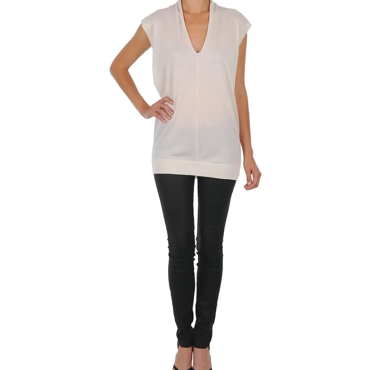 Joseph - V NK TUNIC