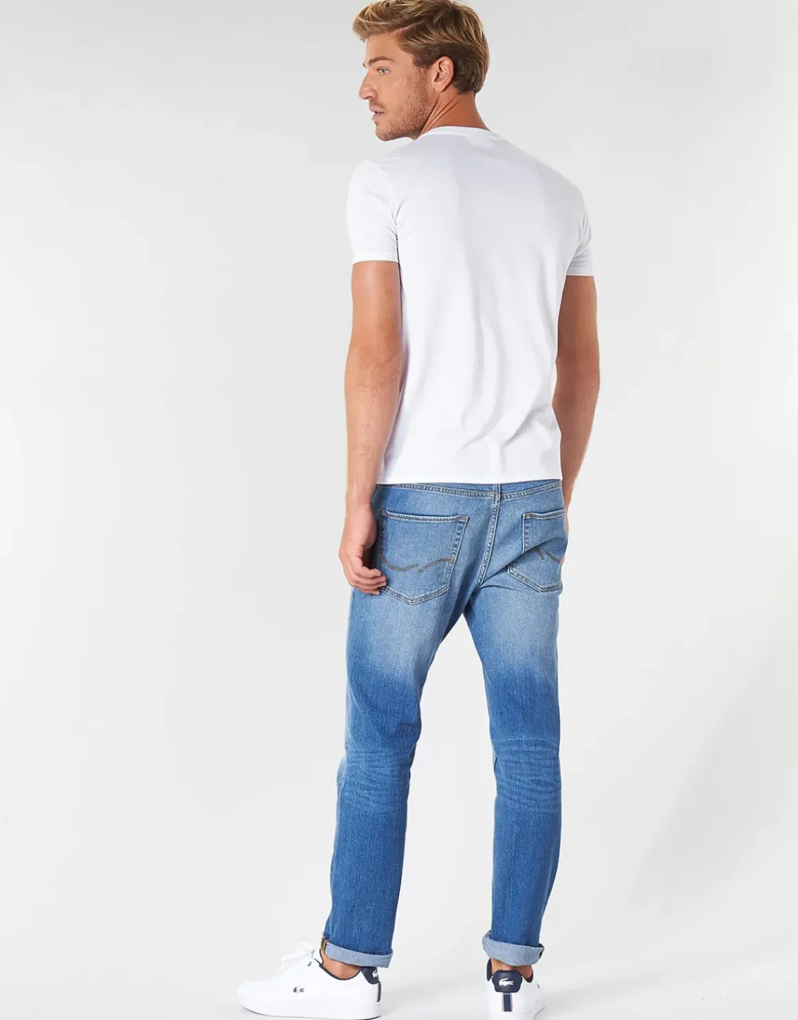 Lacoste - TH6710